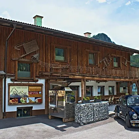 Rustica Apartment